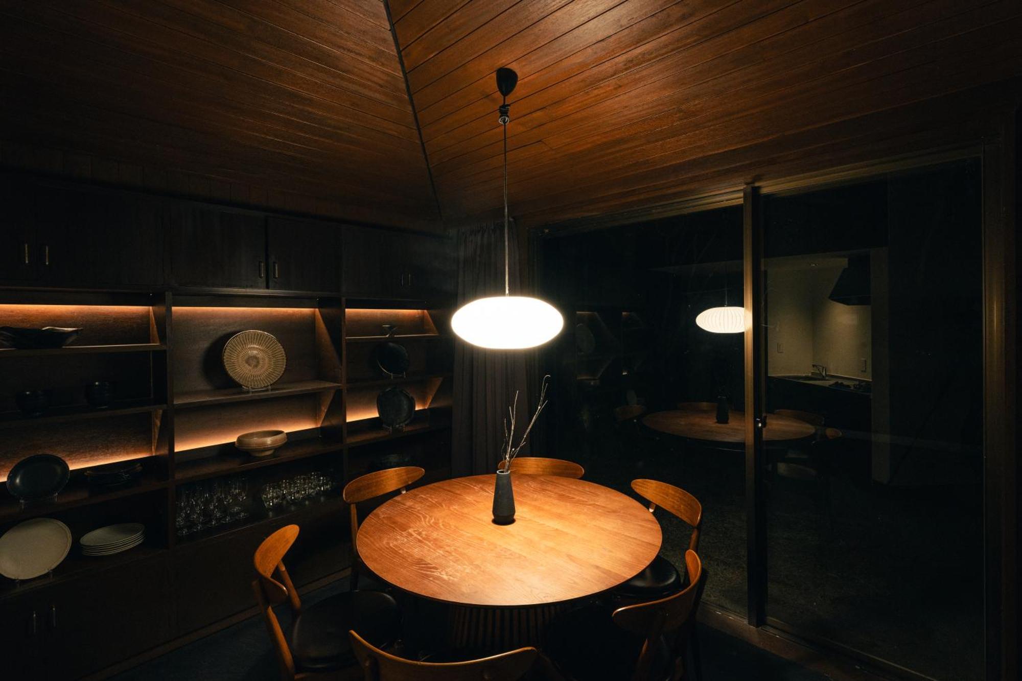 Вилла Aknot Hakone 大涌谷を望むモダニズム建築 東京から90分 Экстерьер фото