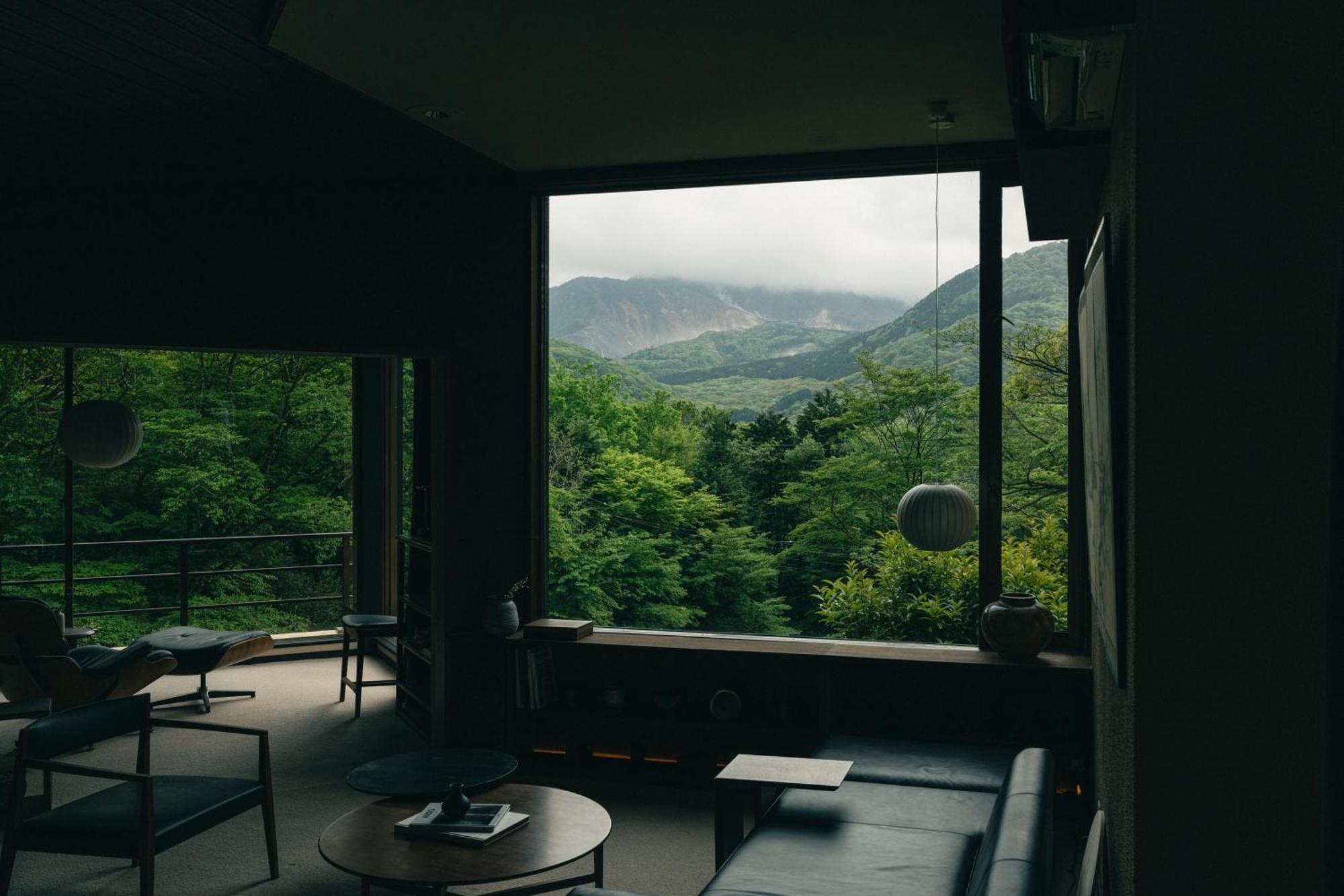 Вилла Aknot Hakone 大涌谷を望むモダニズム建築 東京から90分 Экстерьер фото